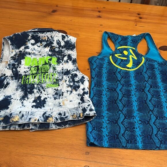 Zumba Fitness The Mission Vest and Break it Free Racer-back Tank Set - Picture 6 of 15